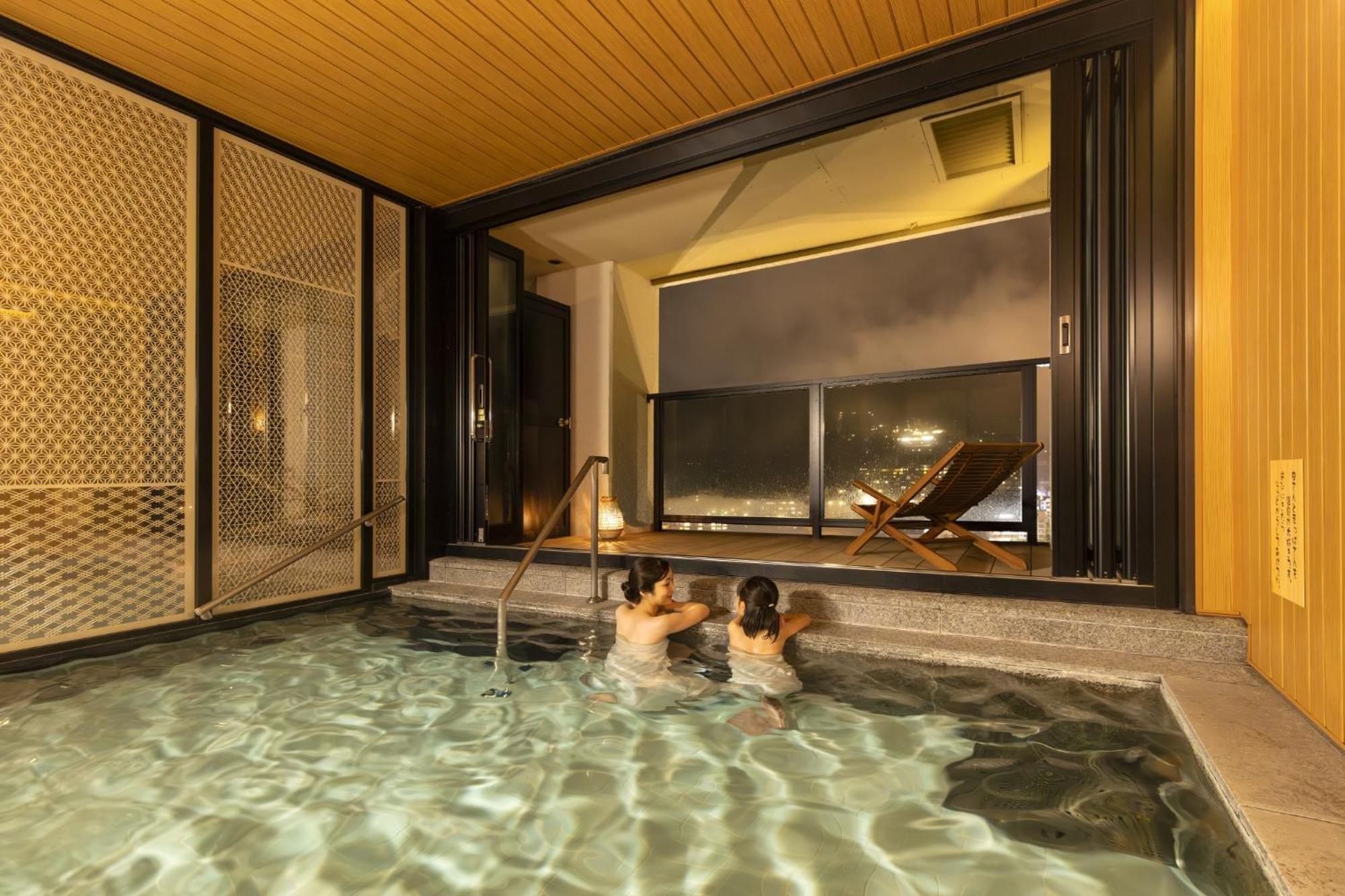 Ooedo Onsen Monogatari Premium Gero Honkan Экстерьер фото
