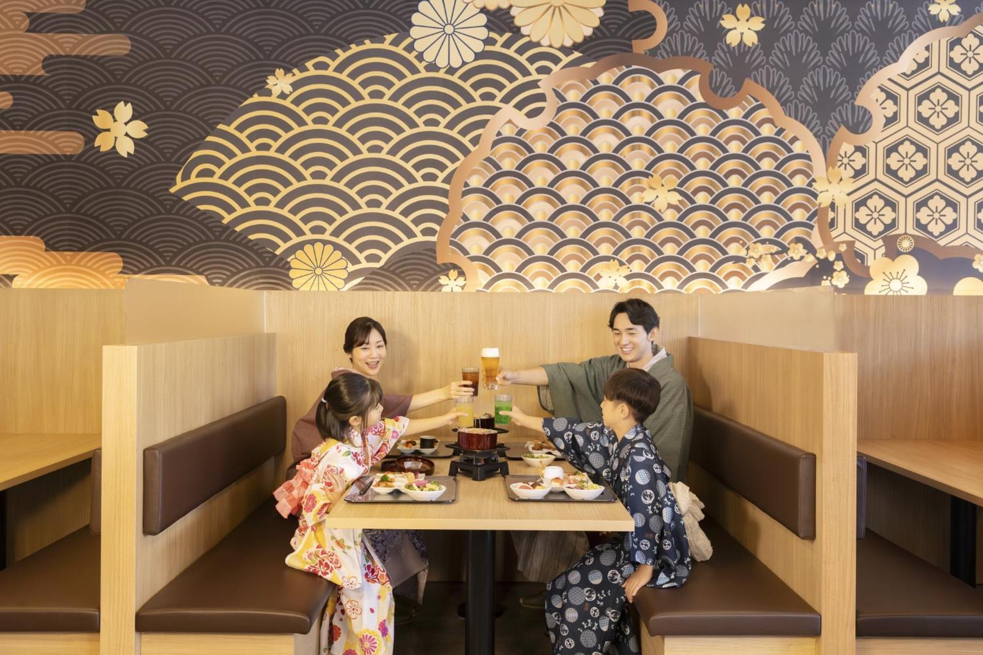 Ooedo Onsen Monogatari Premium Gero Honkan Экстерьер фото