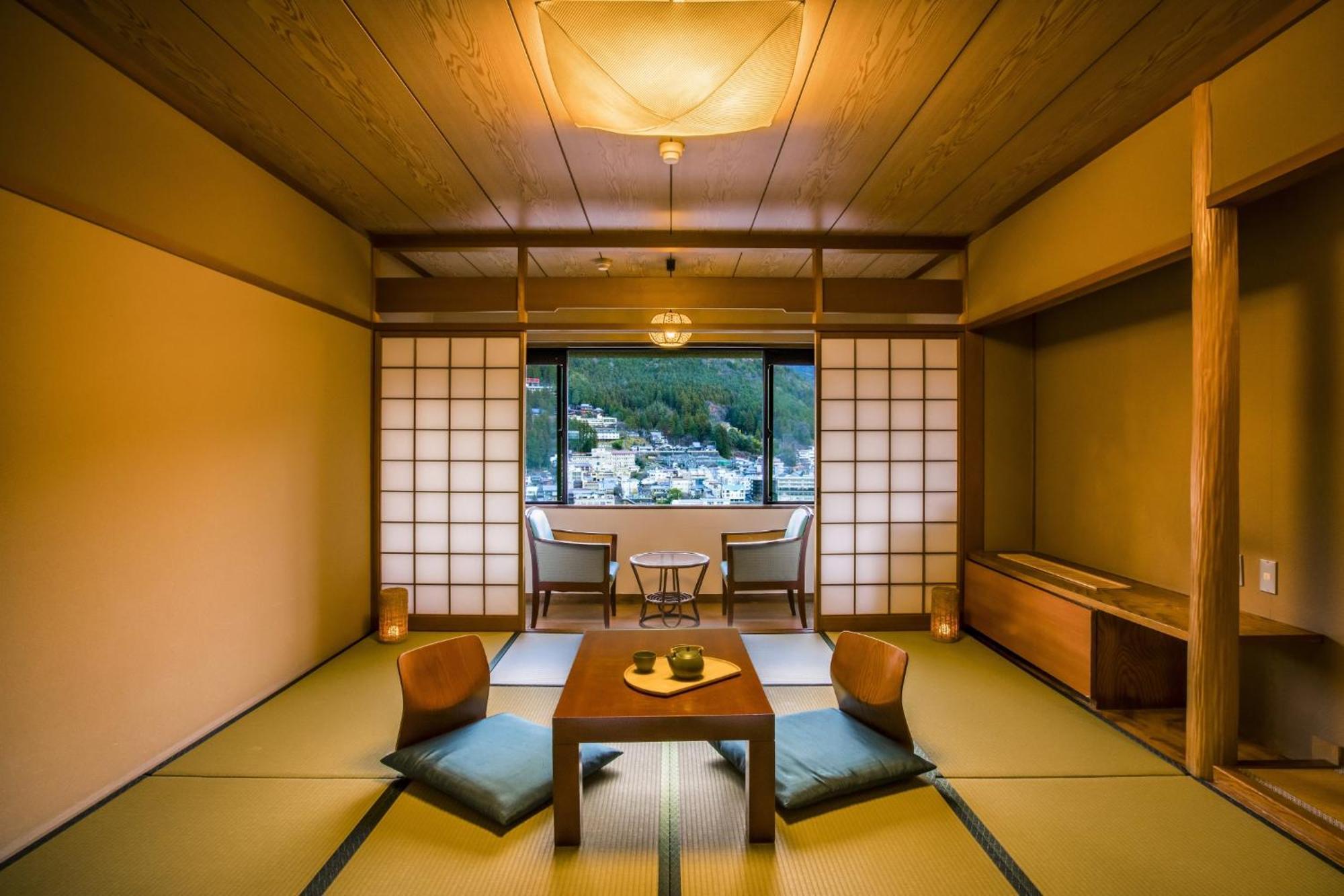 Ooedo Onsen Monogatari Premium Gero Honkan Экстерьер фото